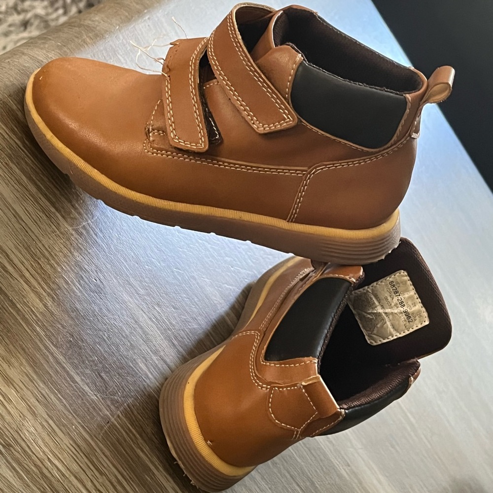 Ferraro Boy shoes